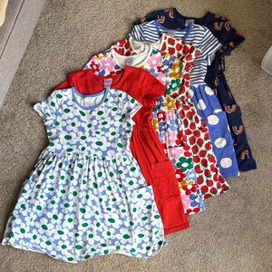 6 short sleeved Hanna Andersson Playground Dresses w Pockets (size 6-7)
